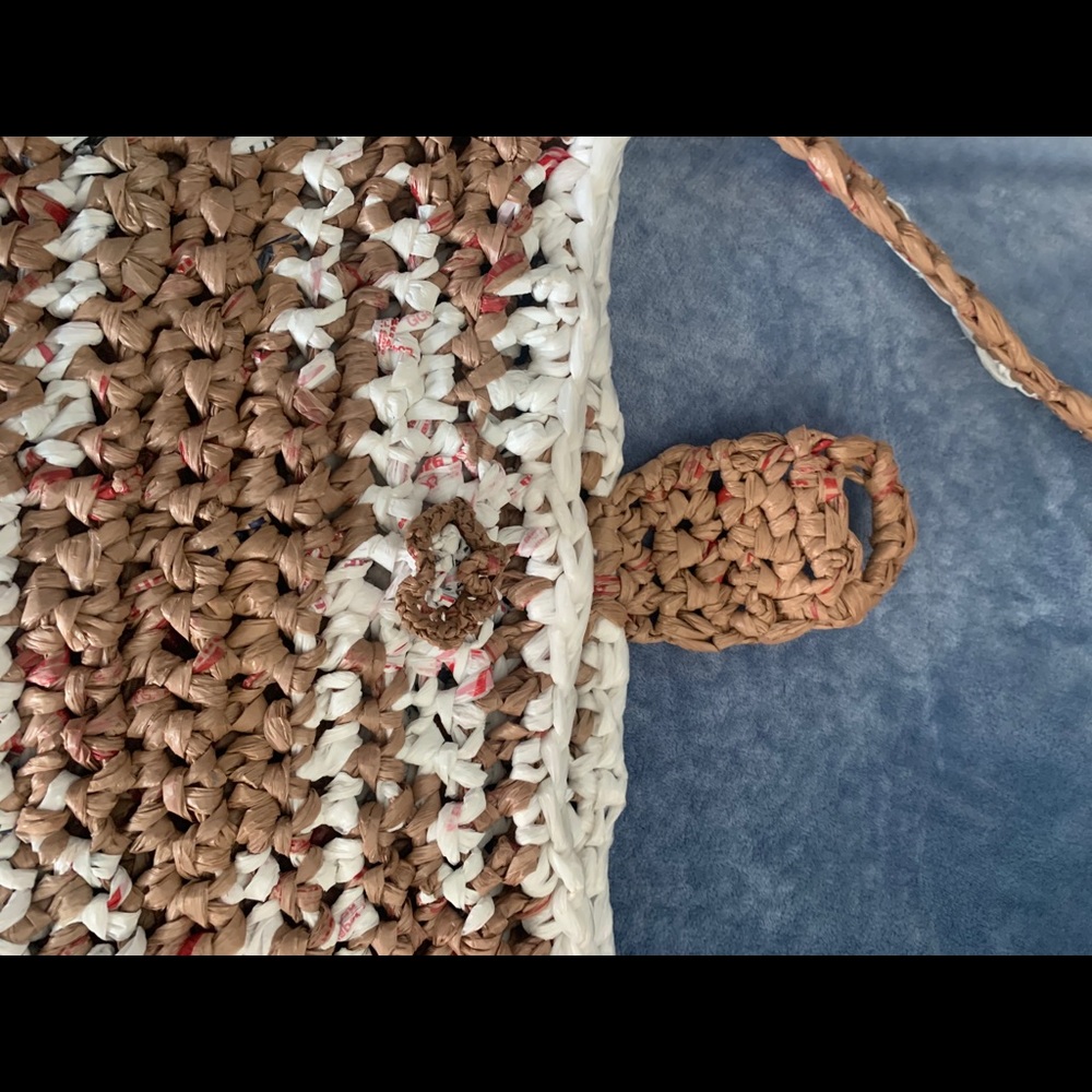 Hand bag - Picture 3 of 4